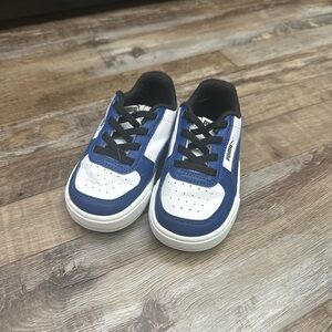 Puma Kids Navy and White Sneakers